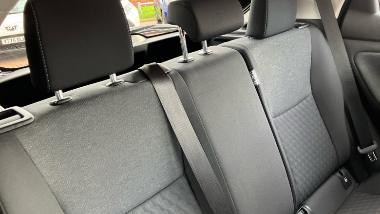 Toyota Yaris 1.5 Hybrid Design 5dr CVT Hybrid Hatchback